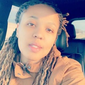 Meet your Posher, Aja